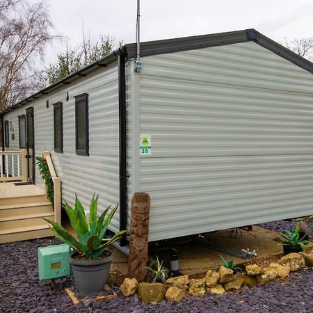35 Redwood - Beauport Park, Hastings Hotel Екстериор снимка