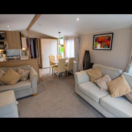 35 Redwood - Beauport Park, Hastings Hotel Екстериор снимка