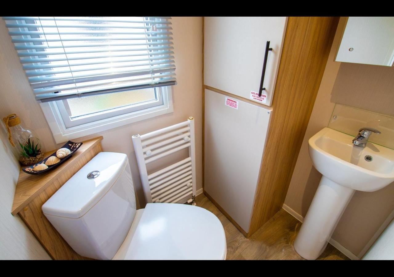 35 Redwood - Beauport Park, Hastings Hotel Екстериор снимка