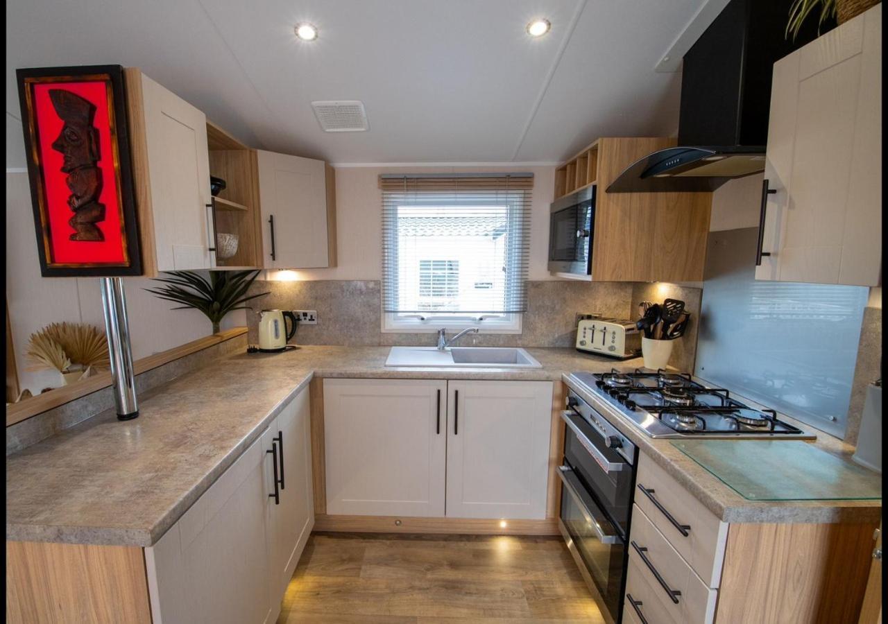 35 Redwood - Beauport Park, Hastings Hotel Екстериор снимка